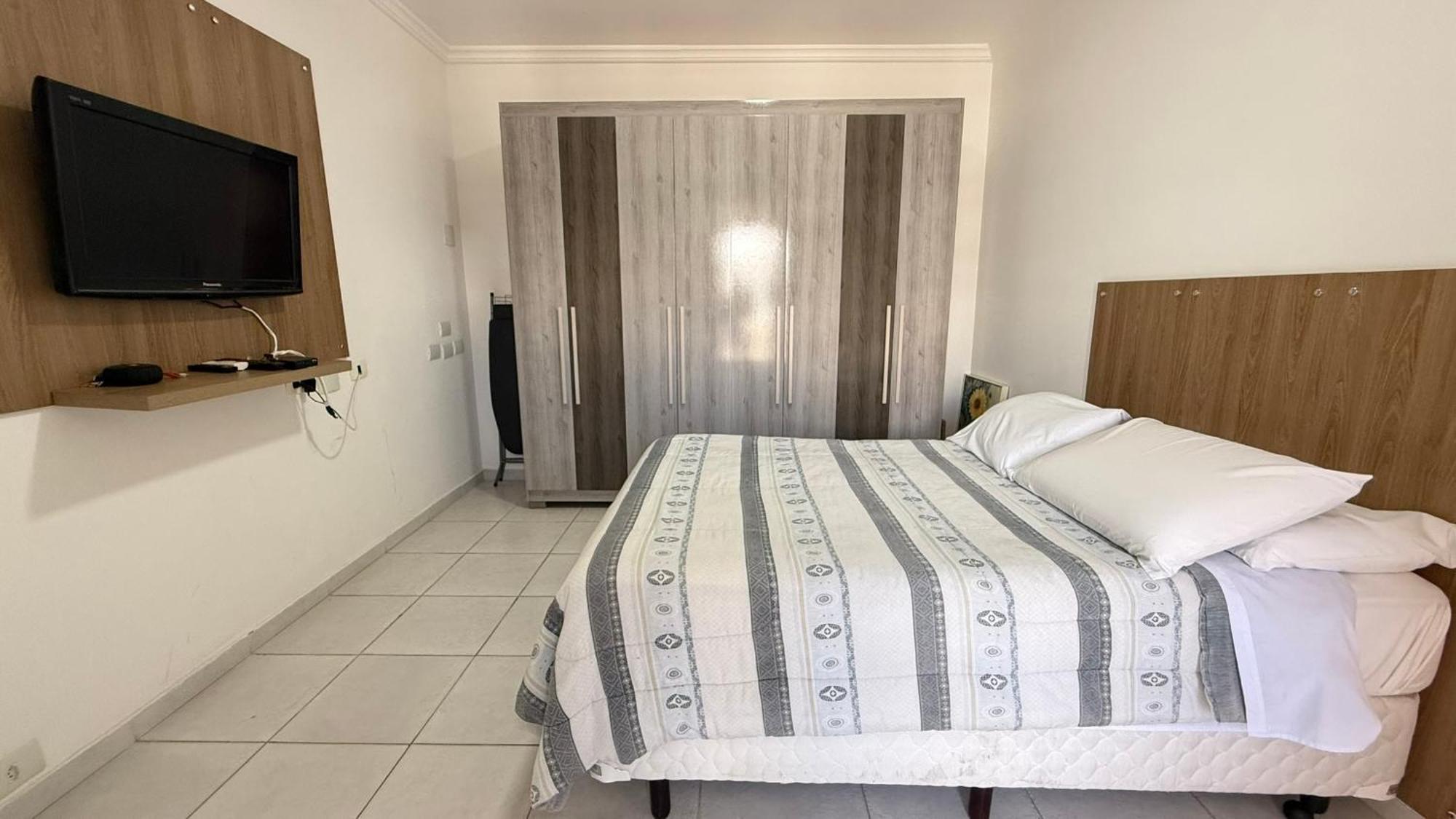 Flat A 1 Quadra Da Praia Das Pitangueiras - Ar Condicionado - 6 Pessoas 과루자 외부 사진